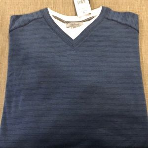 New with tag long sleeve v-neck pullover